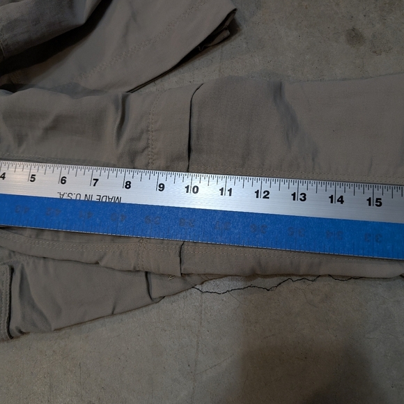 The North Face Men's 39x30 Tan Cargo Pants Flaws - Picture 7 of 8